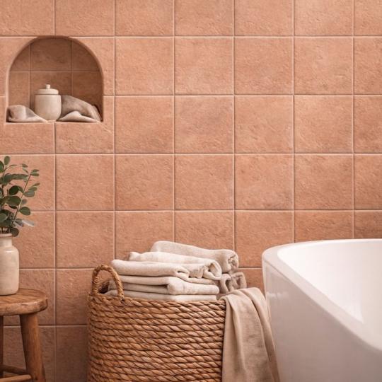 mediterran kismerertu furdoszoba konyha csempe falburkolat cotto agyag f vintage antikolt hullamos feluletu rusztikus szelu.jpg